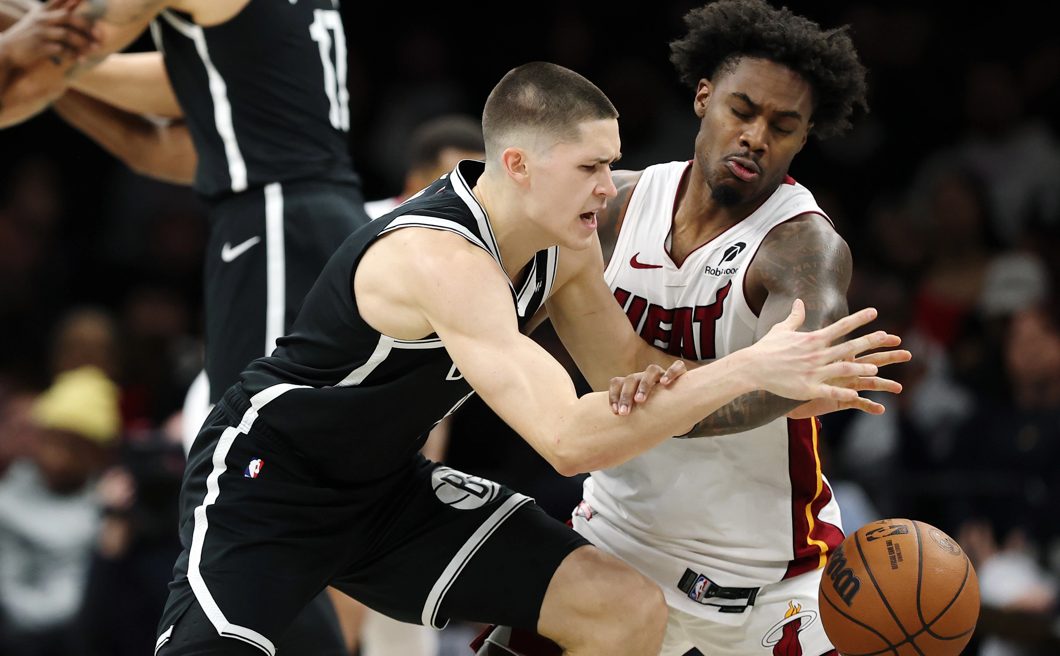 Sarah Stier / Getty Images