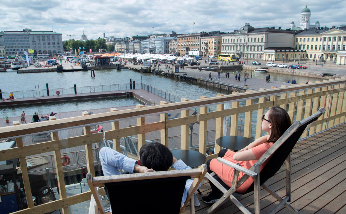 Финляндия четвертый год подряд возглавила рейтинг самых счастливых стран — РБК