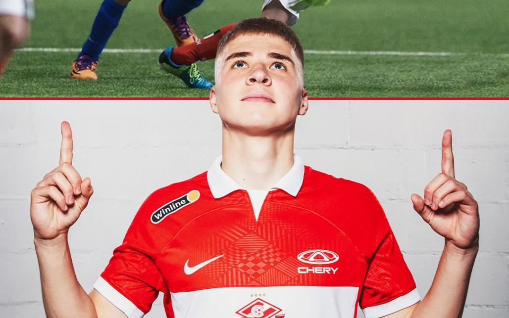 Спартак» включил 18-летнего дебютанта в основу на игру с «Факелом» :: Футбол :: РБК Спорт