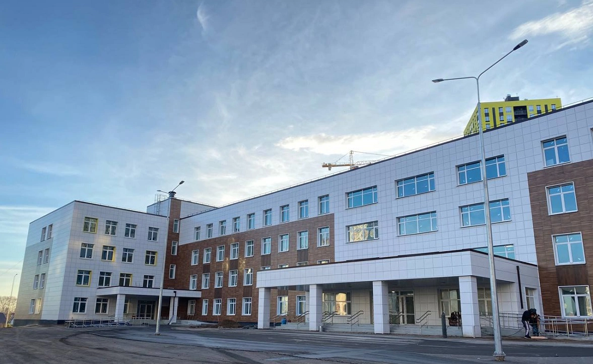  глава Ленинского района Уфы Олег Котов / vk.com