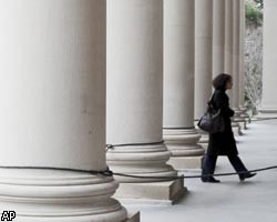 Кризис коснулся Гарварда: университет сокращает штат