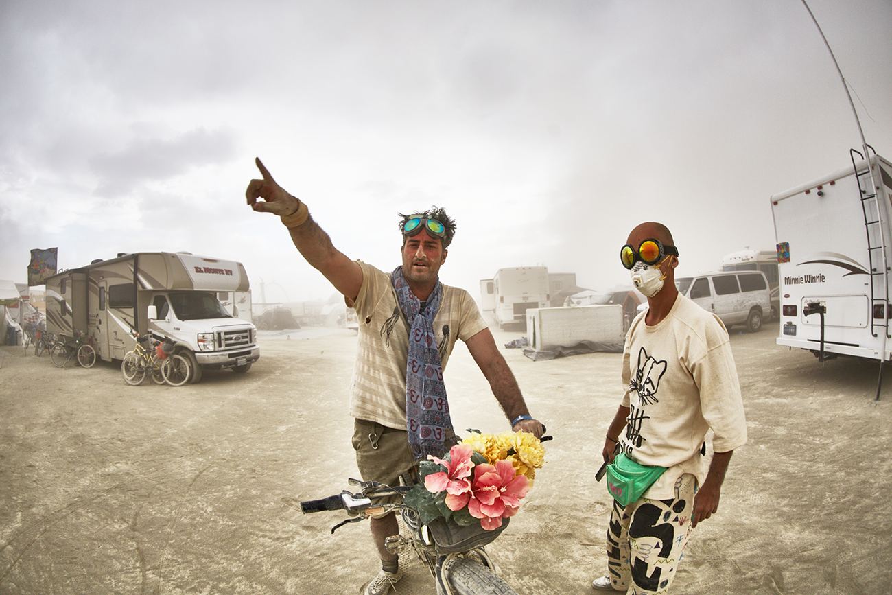 Burning Man 2017: что на самом деле происходит в пустыне | РБК Стиль