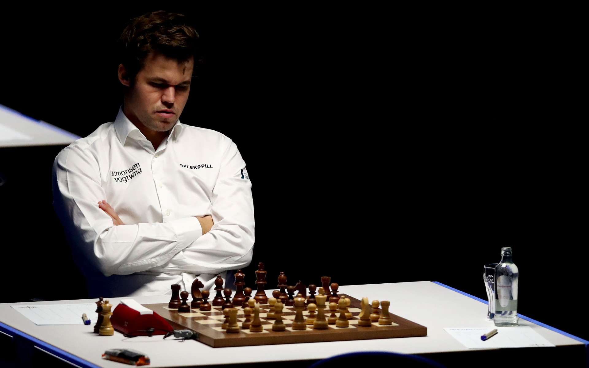 Carlsen Loses