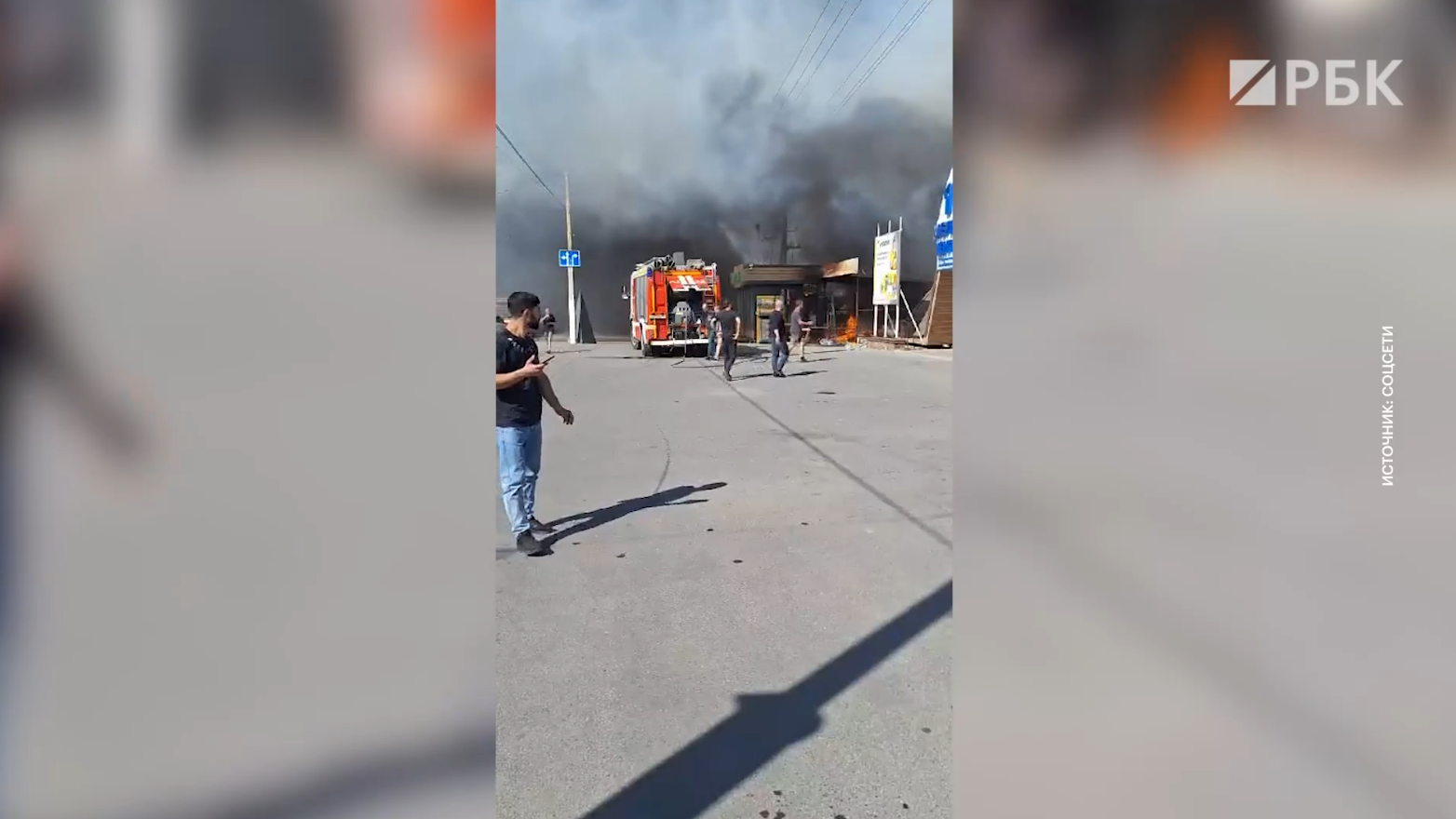 В Таганроге локализовали пожар на складе после атаки дрона