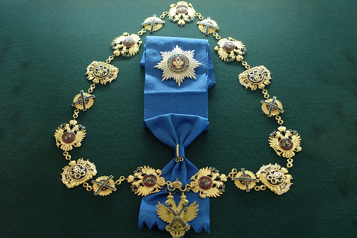 Орден Святого апостола Андрея Первозванного представлен на выставке «Ратная слава России»