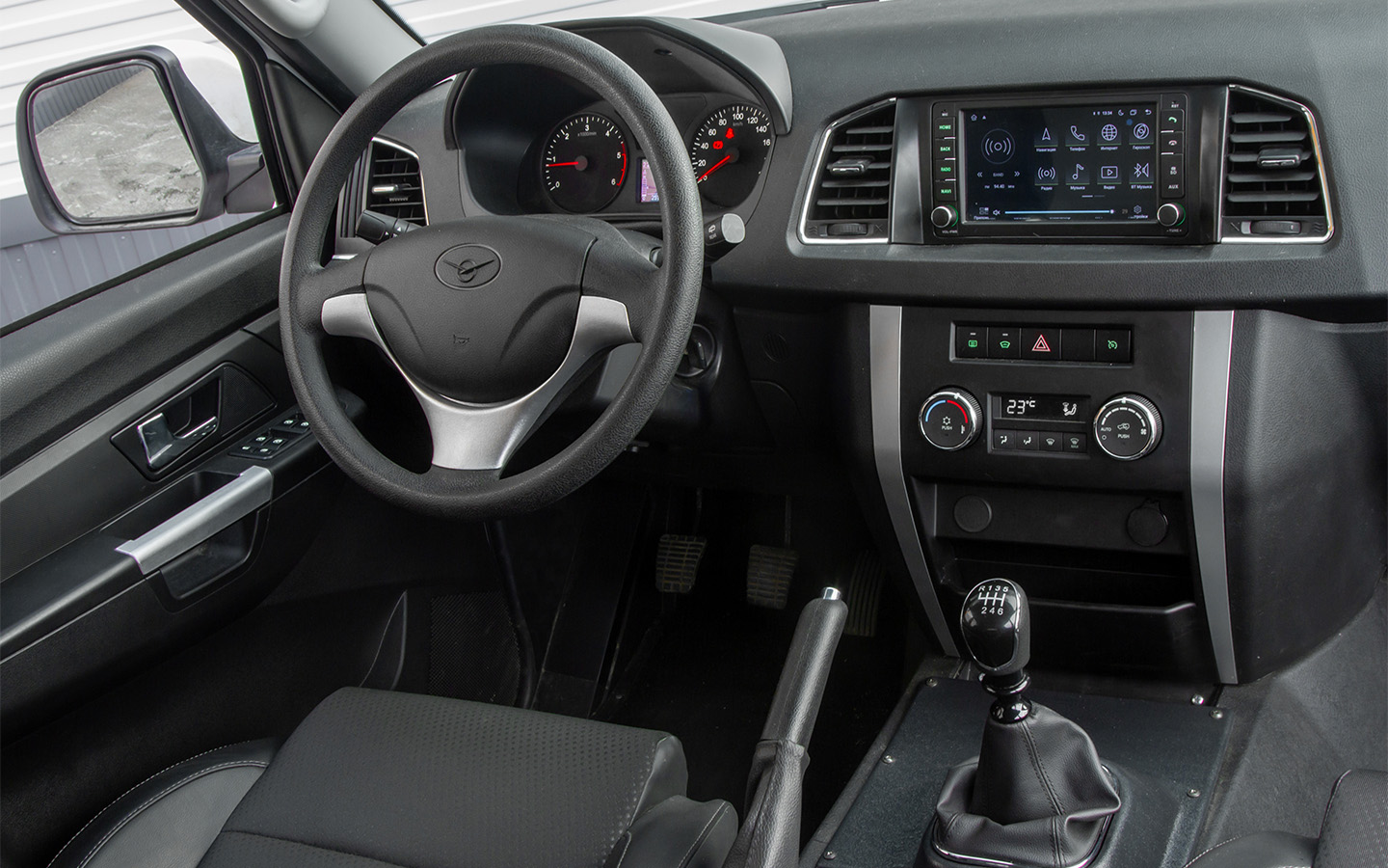 Очевидное-невероятное: даже водительский стеклоподъемник не оснастят авторежимом