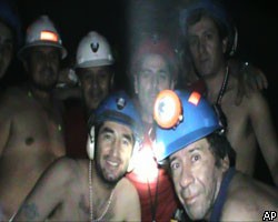 Чилийские спасатели добрались до заблокированных шахтеров