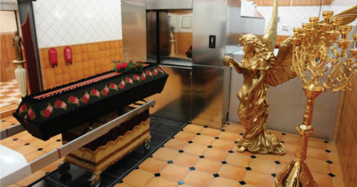 Кремирование церковь. Крематорий фото. Крематорий в Краснодаре. Магнитогорский крематорий.