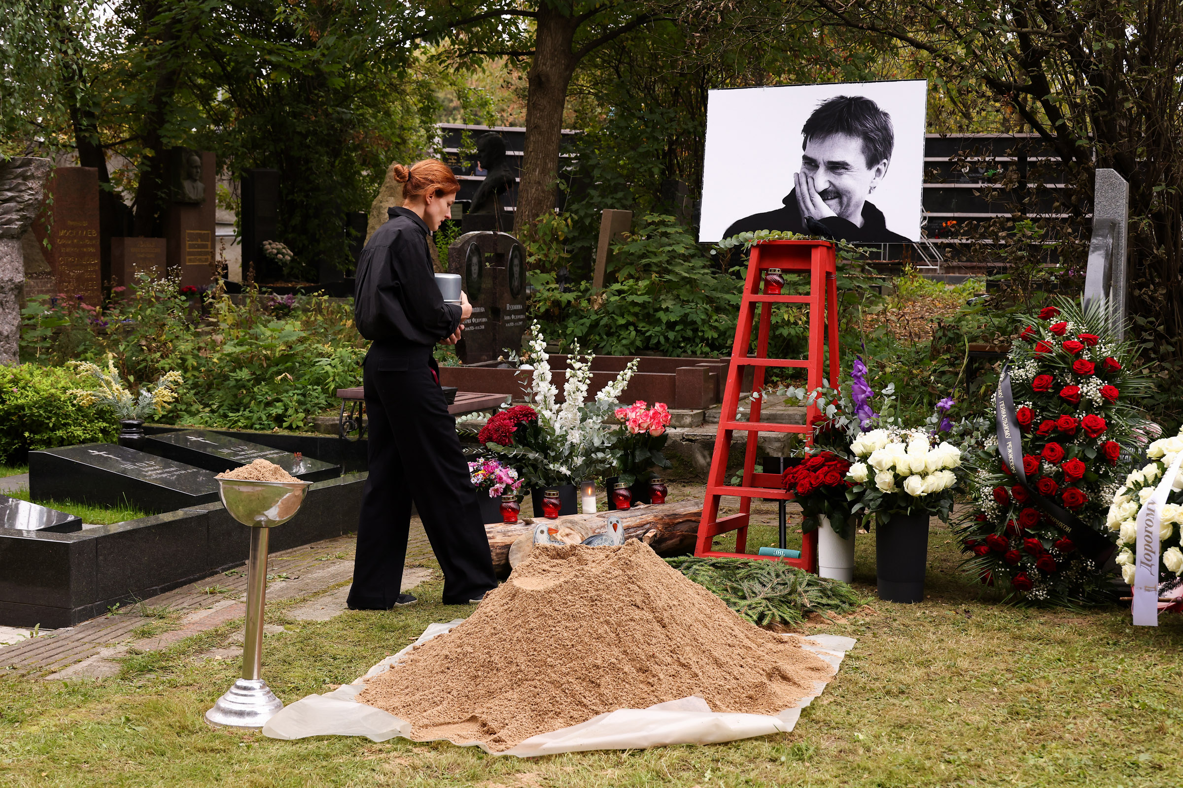 Вдова театрального режиссера Юрия Бутусова Мария