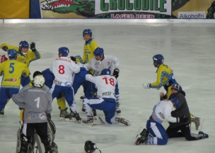 Украина Монголия хоккей с мячом