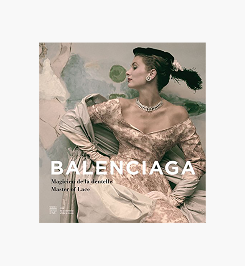 Книга Balenciaga: Magician in Lace (&laquo;Республика&raquo;), 3640 руб.