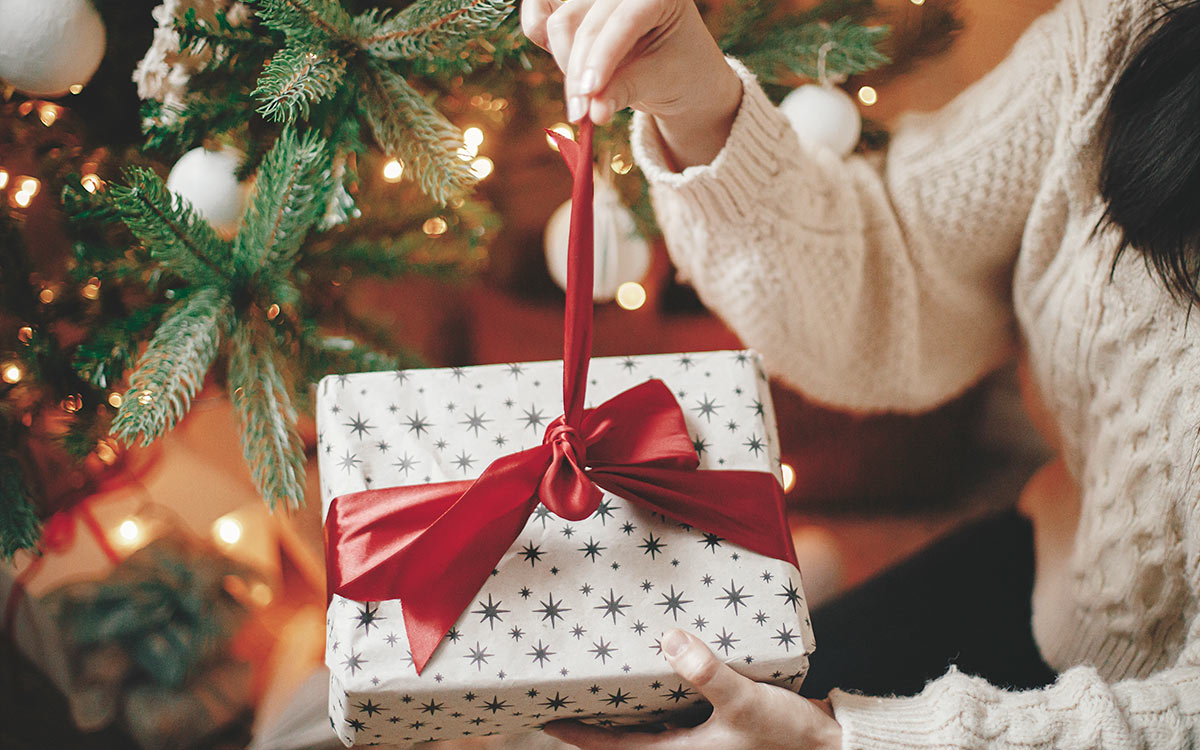 Что подарить родителям на Рождество?