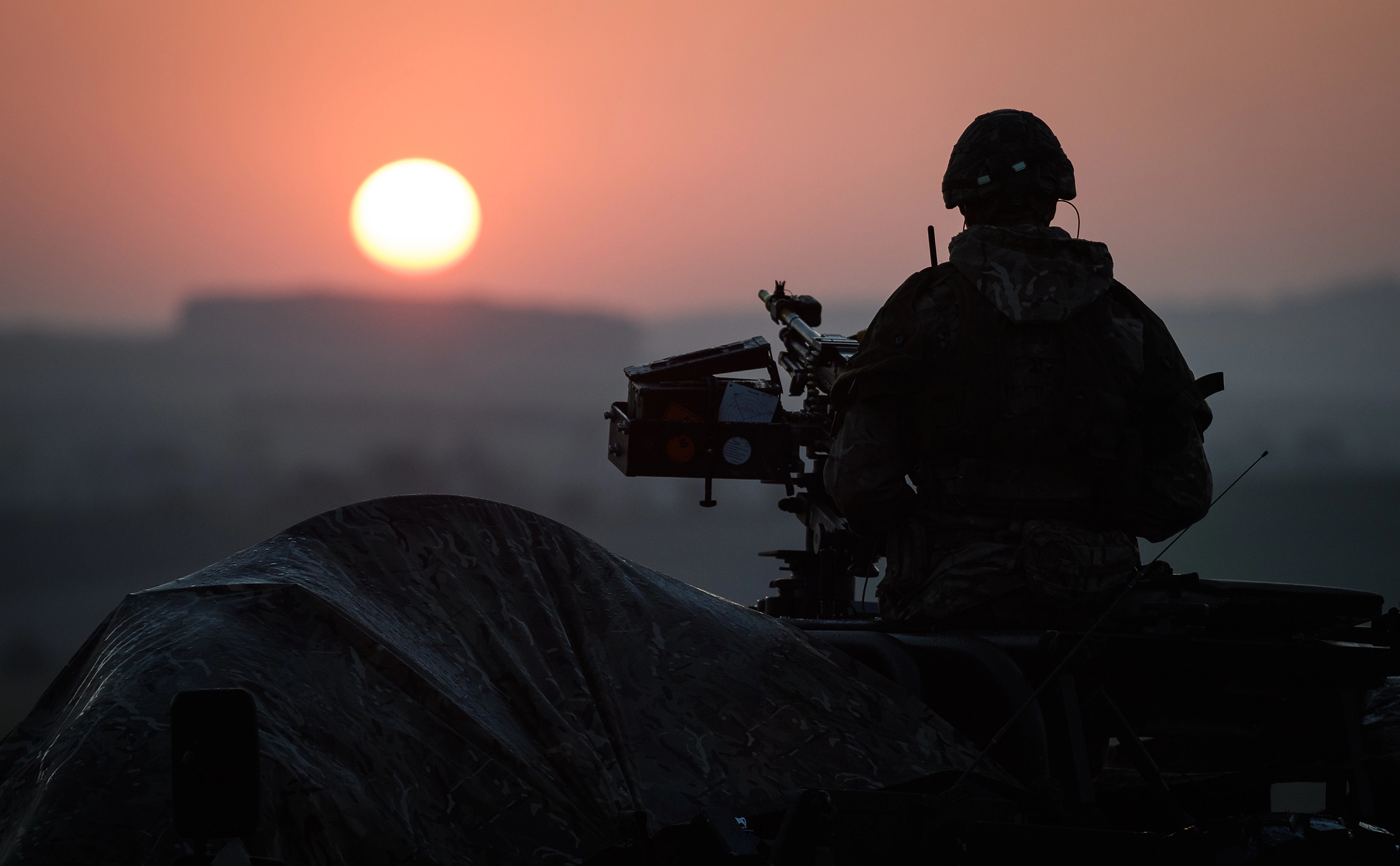 Leon Neal / Getty Images