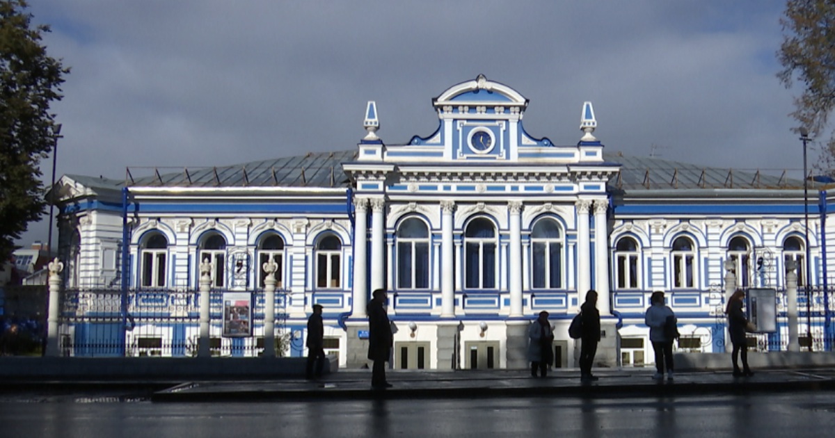 Тюз пермь. Театр юного зрителя Пермь. Пермский ТЮЗ здание. Пермский театр юного зрителя архитектура. Достопримечательности Перми ТЮЗ.