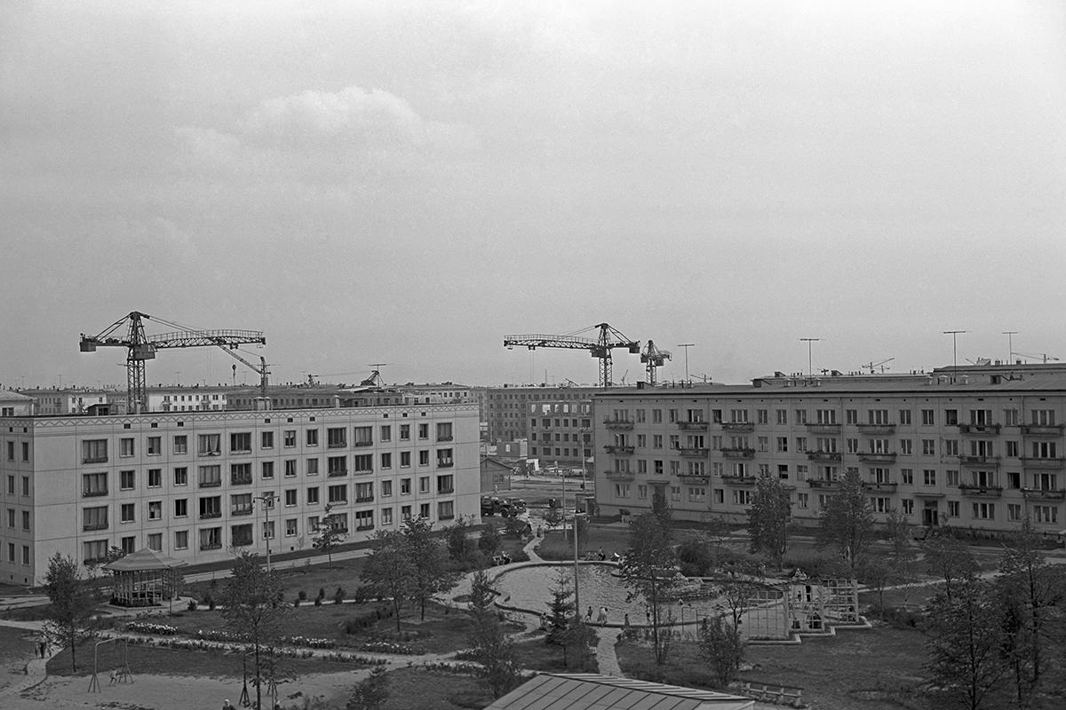 Строительство 9-го квартала Новых Черемушек. 1958 год