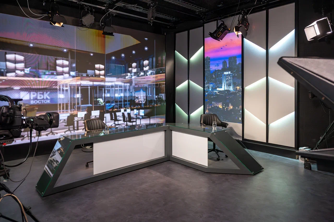 Обновленная телестудия РБК Восток