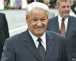 Б.Ельцина увековечат в виде "глыбы в движении"