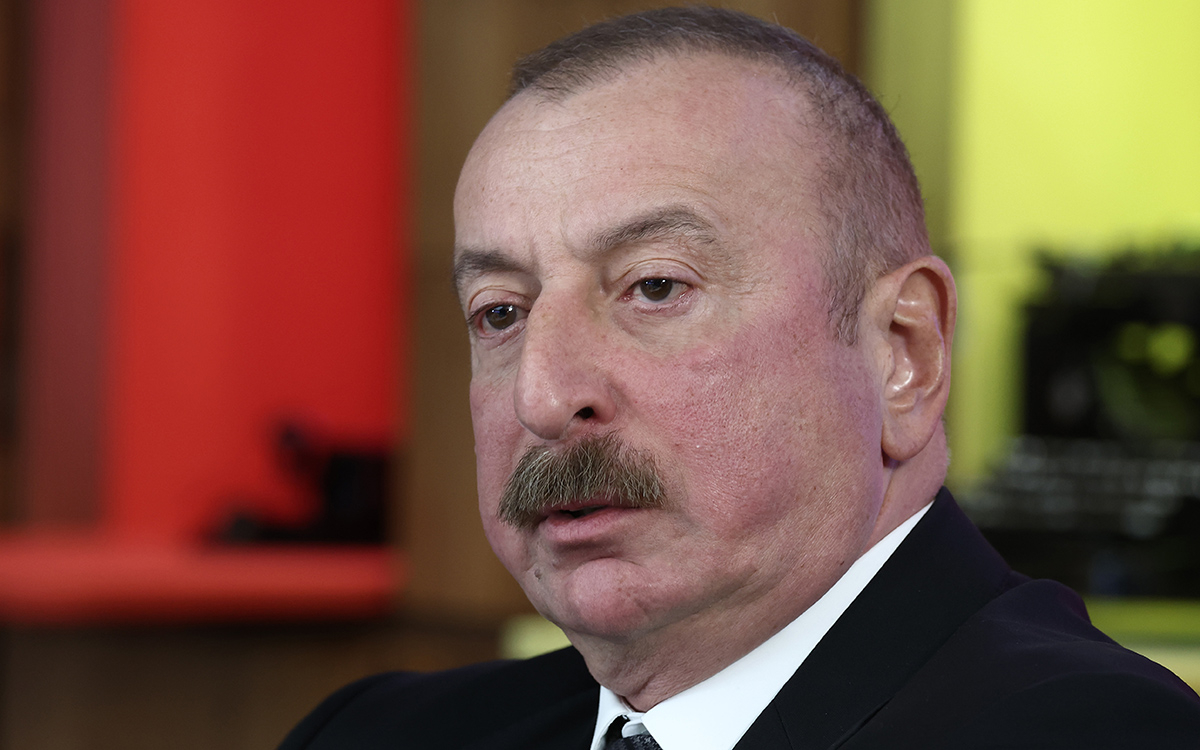 Алиев поддержал территориальную целостность Украины и напомнил о Карабахе