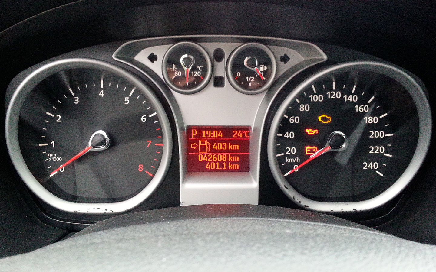Одно из основных опасений при покупке автомобиля у перекупщиков&nbsp;&mdash; искажение данных о пробеге