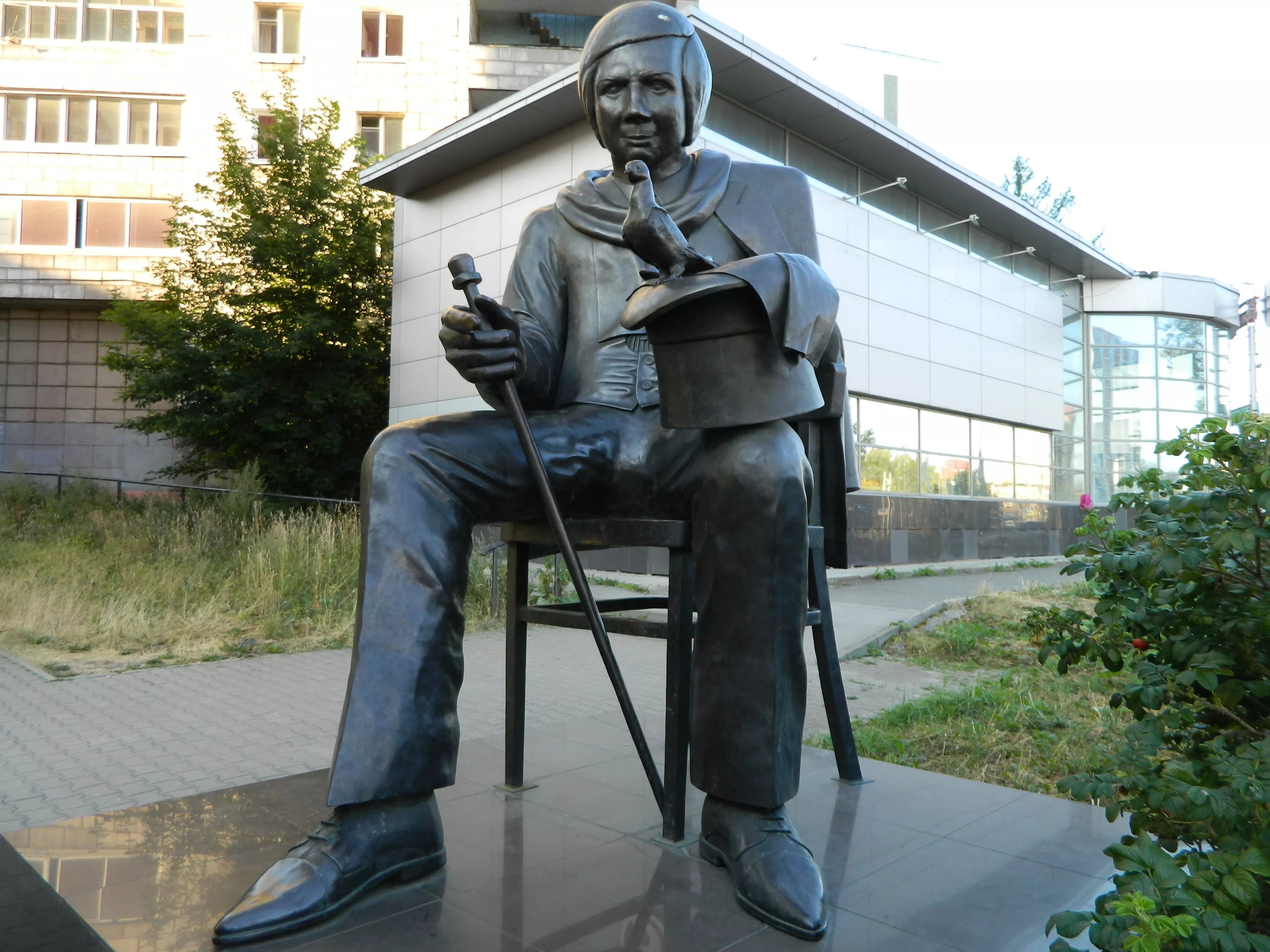 Михаил Лобанов