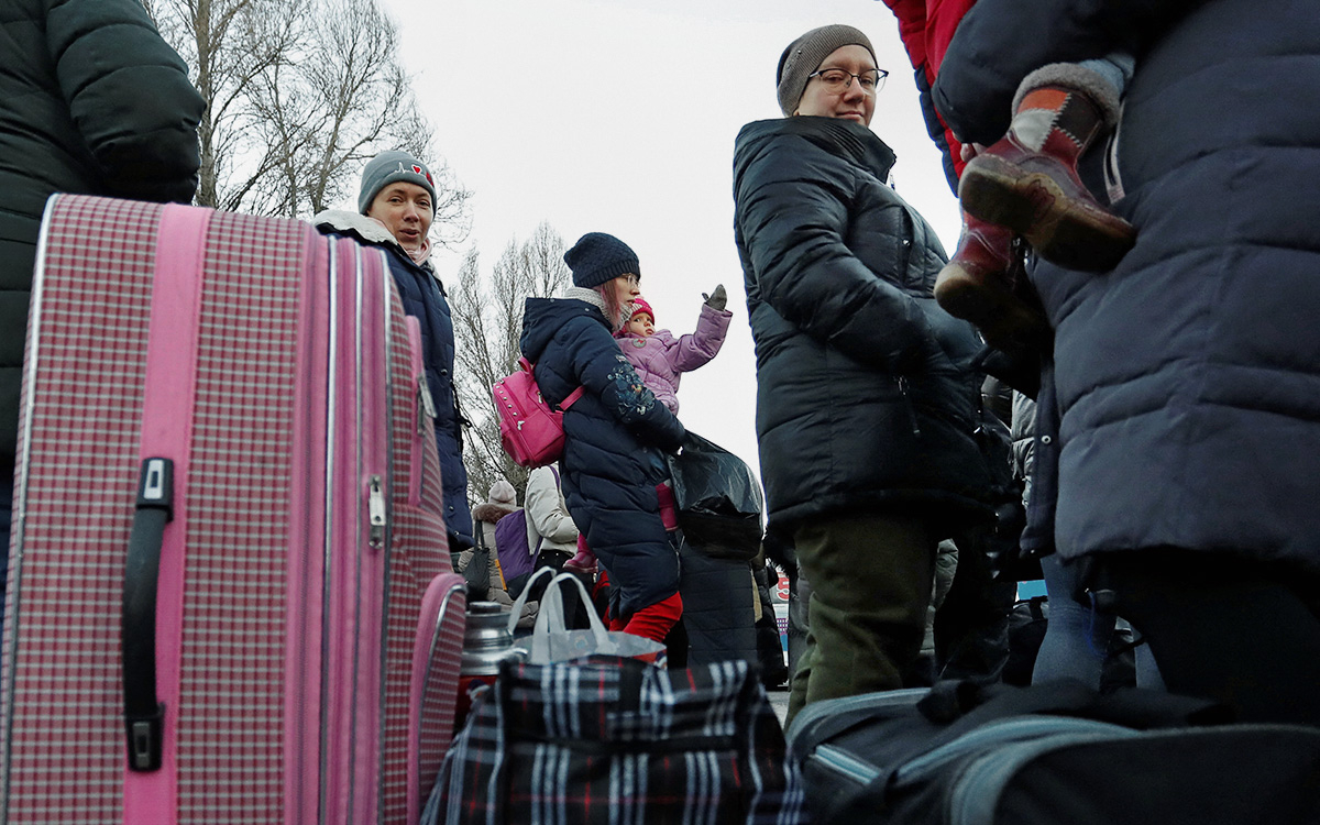 Власти еще пяти регионов заявили о готовности принять донбасских беженцев