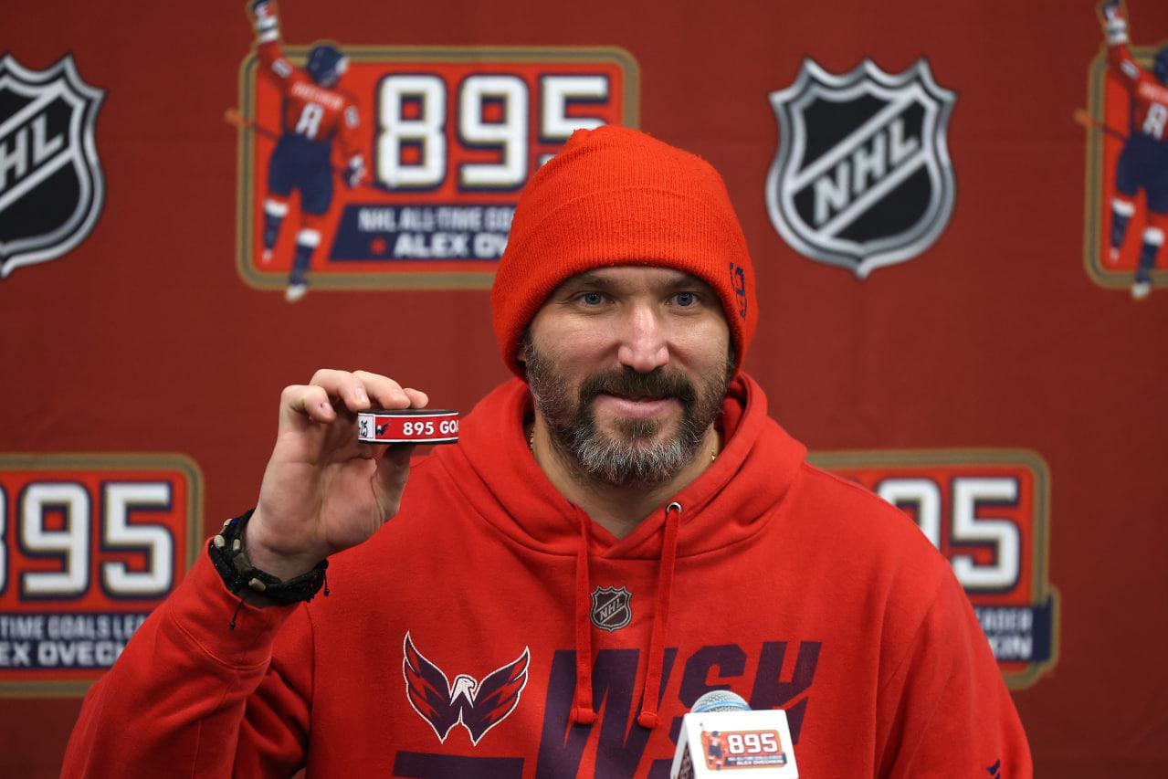 Sarah Stier / Getty Images