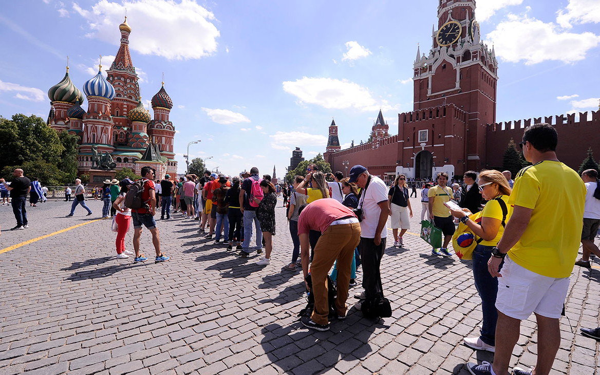 Ростуризм оценил убытки отрасли по итогам года в 2,1 трлн руб.