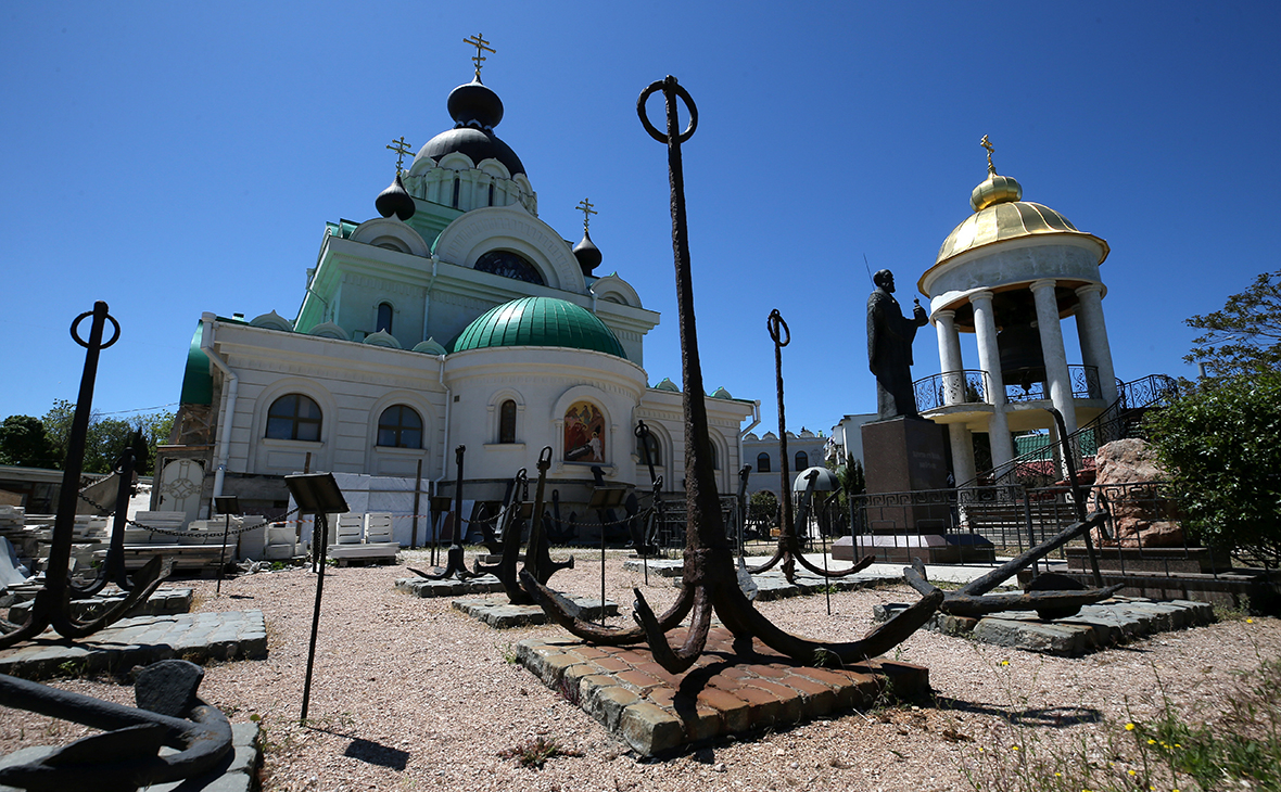 Крымская епархия решила остаться в подчинении патриарху Кириллу"/>













