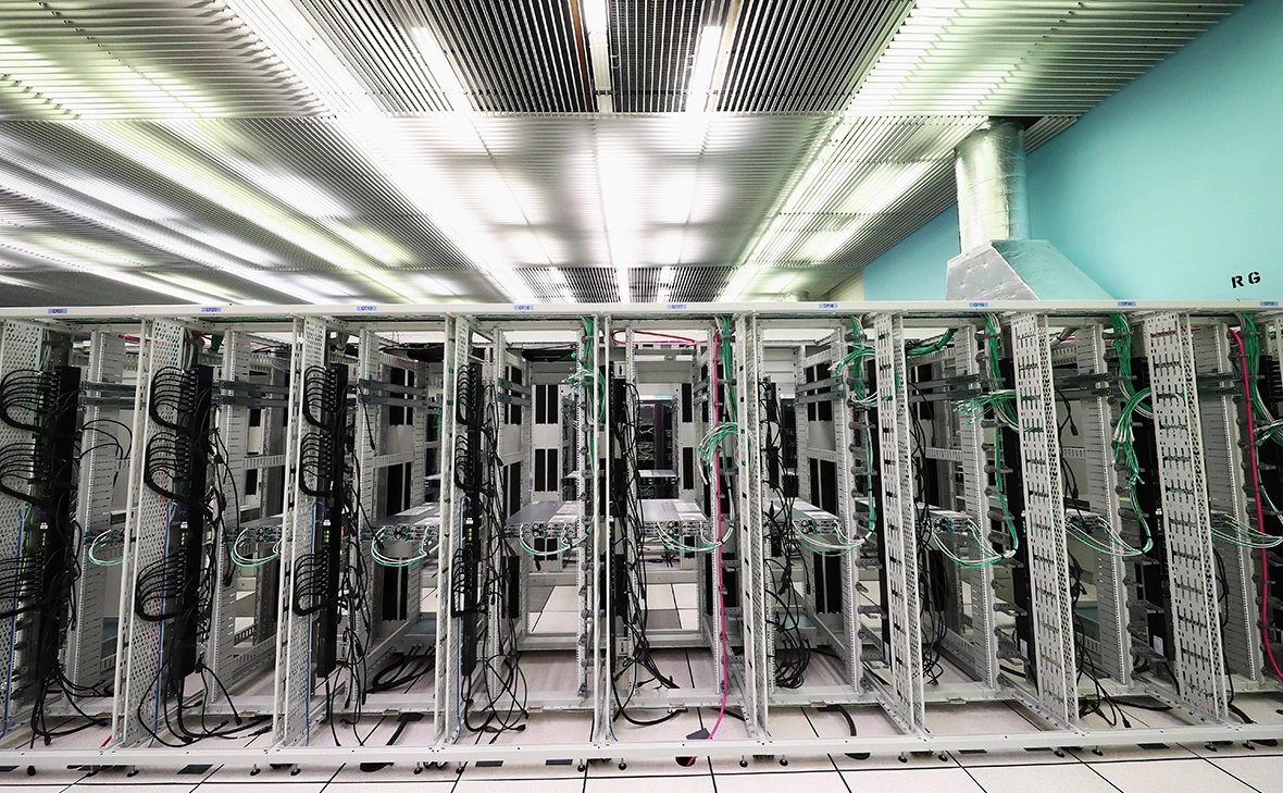 Dean Mouhtaropoulos / Getty Images