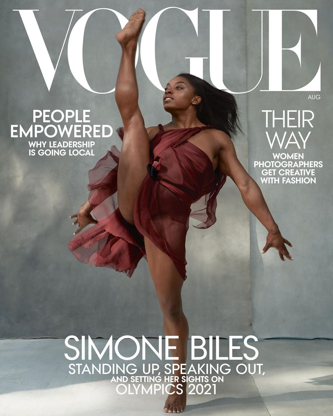 Симона Байлз на обложке американского Vogue, август 2020