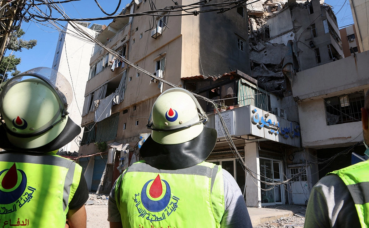 Mohamed Azakir / Reuters