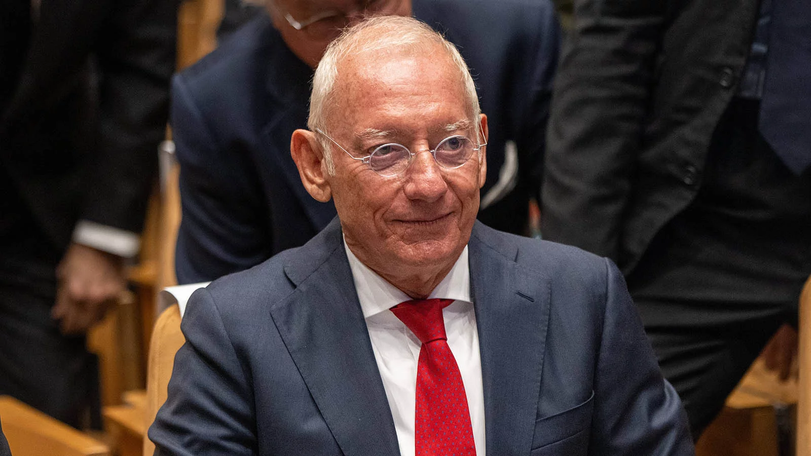 Исак Андик