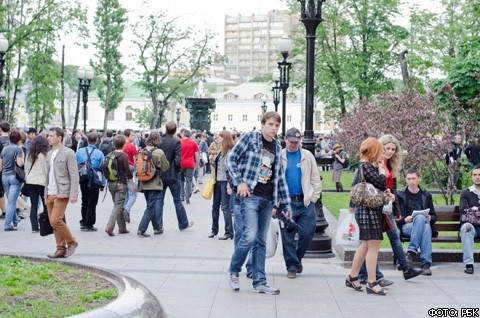 Художники вывели на улицы Москвы до 1,5 тыс. человек