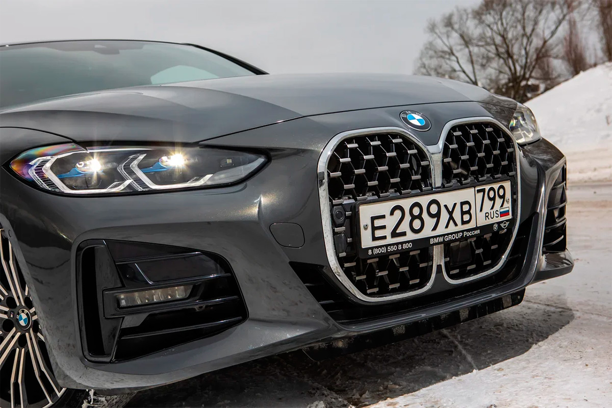 Новая BMW 4: три мнения о купе, которое критикуют за ноздри
