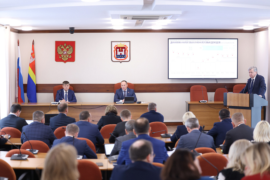 Кропоткин: дополнительные средства бюджета направят на социальные задачи