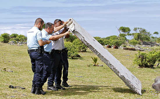 Найденный обломок самолета на острове ​Реюньон в Индийском океане
