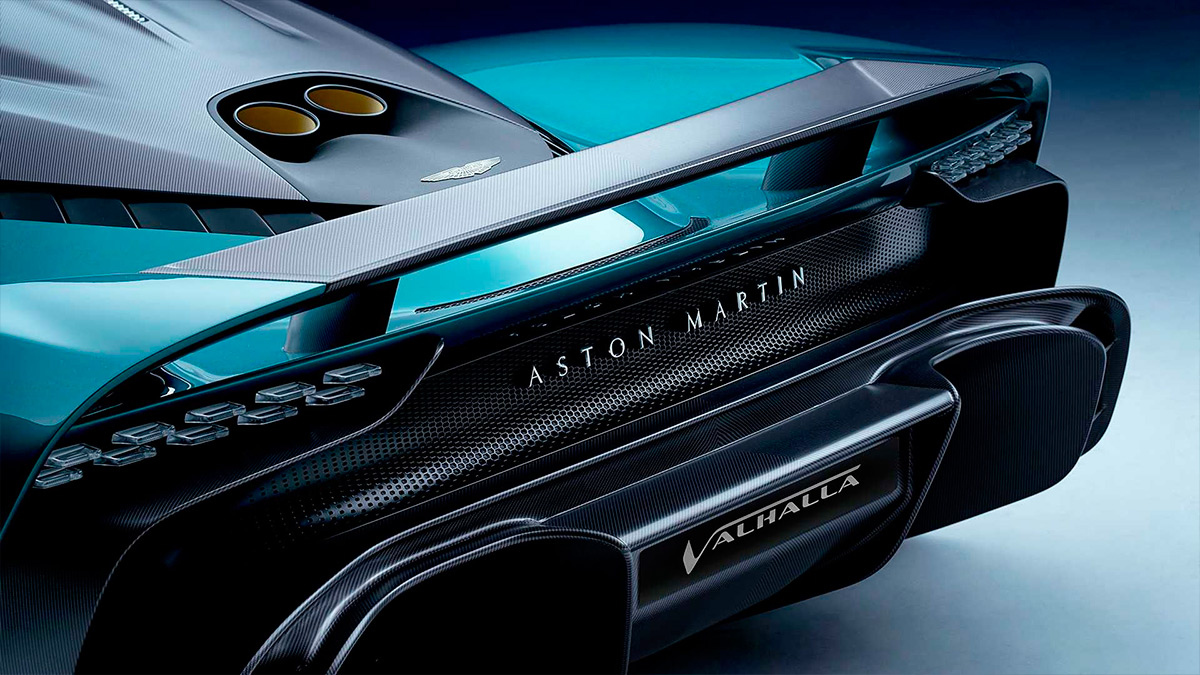 Aston Martin представил 950-сильный гиперкар Valhalla