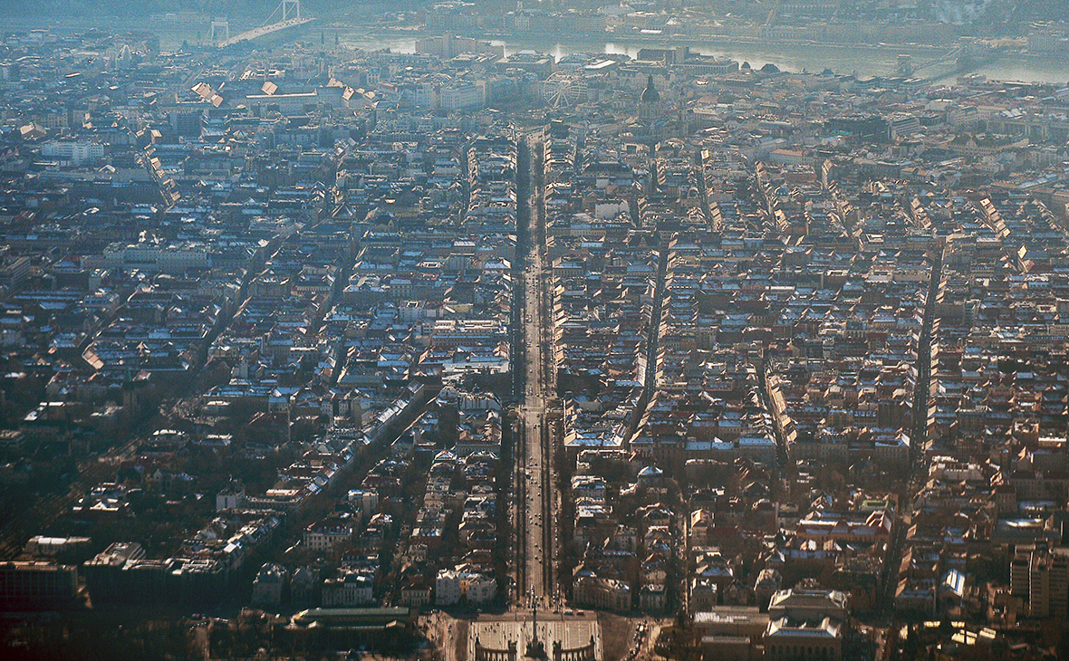 Вид на Будапешт из самолета