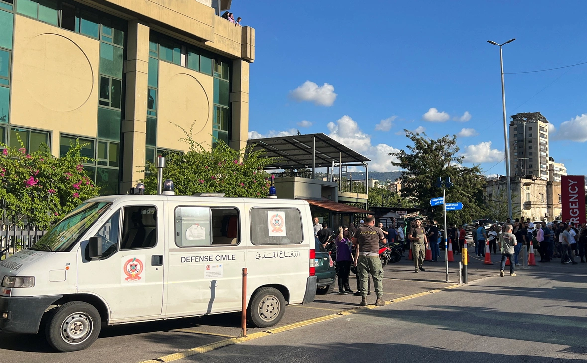 Emilie Madi / Reuters