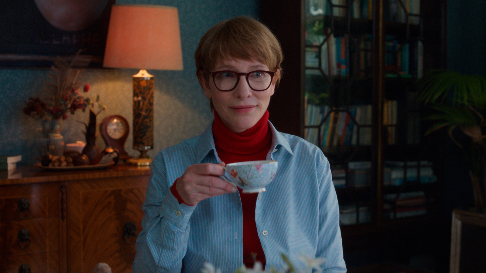 Кадр из фильма «Отец мать сестра брат»