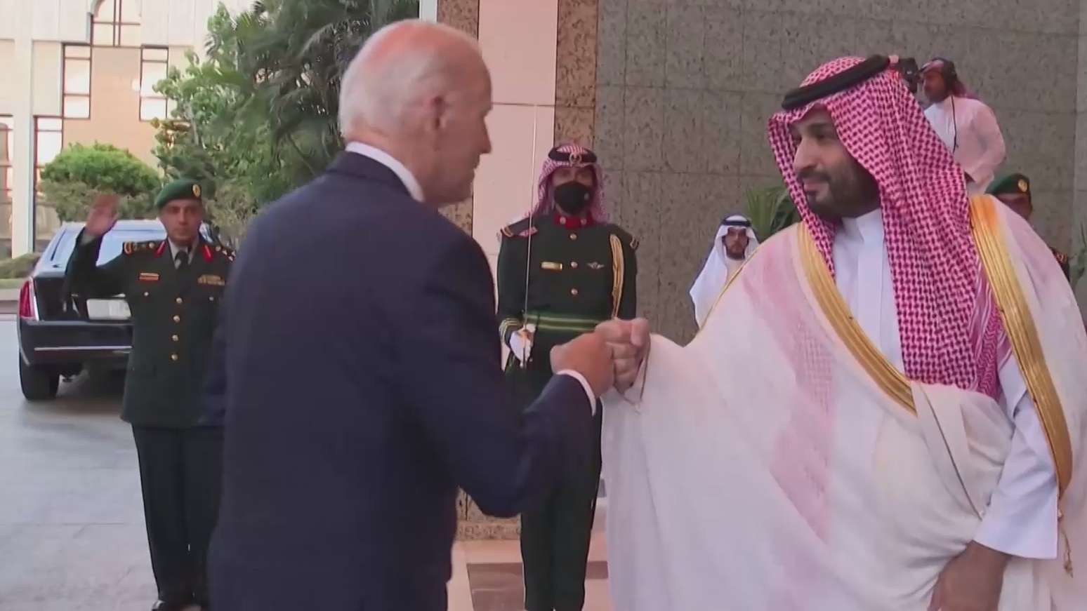 Байден встретился с королем и наследным принцем Саудовской Аравии
