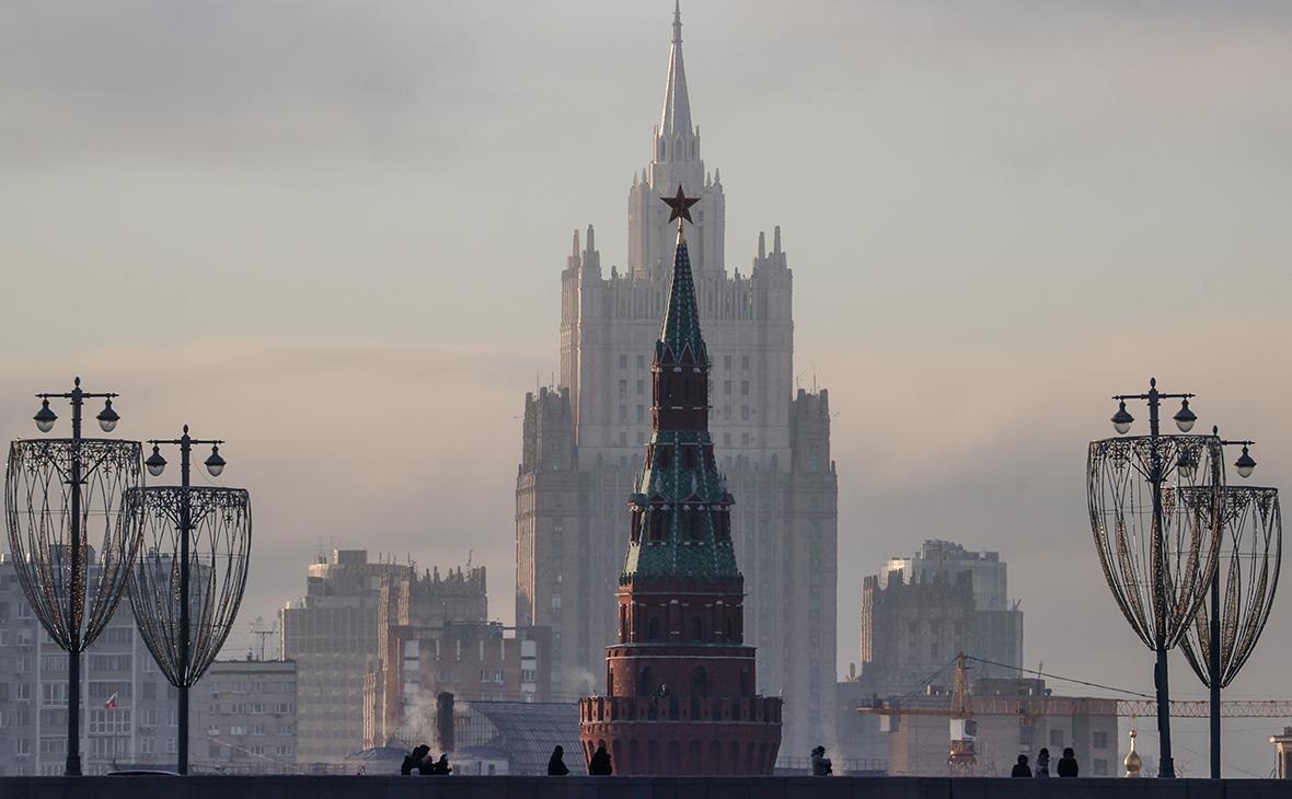 Вид на здание МИД России