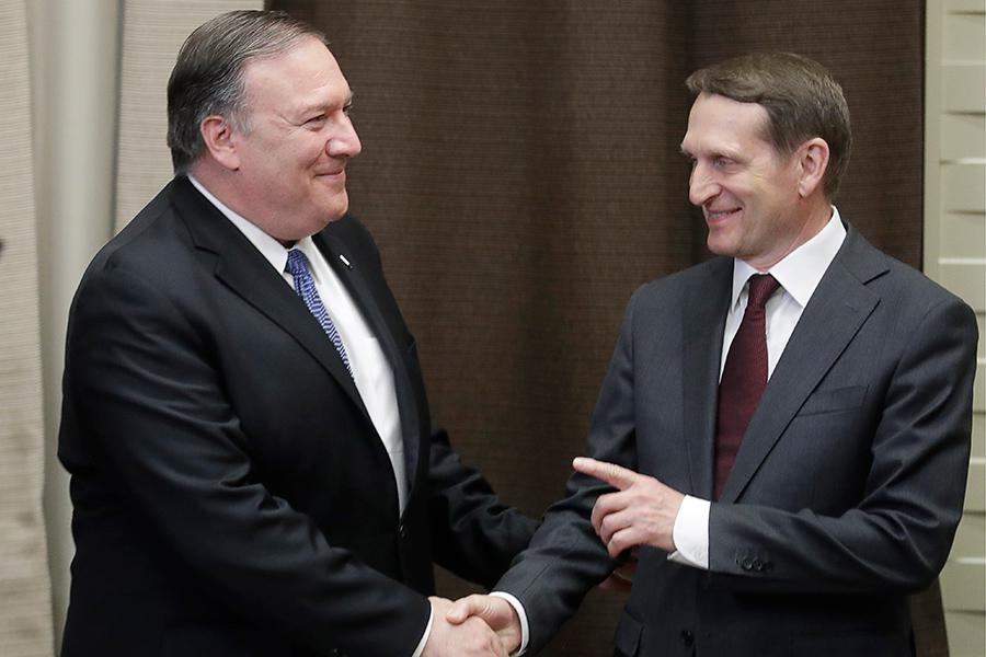 Госсекретарь США и бывший глава ЦРУ Майк Помпео и Сергей Нарышкин, 2019 год