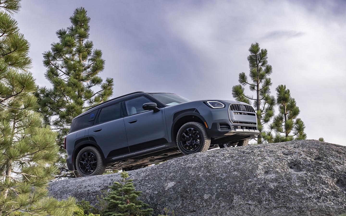 Mini представила «суровый» Countryman в новой версии для бездорожья