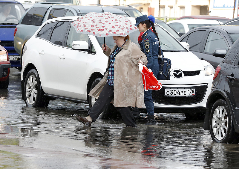 Последствия дождя в Санкт-Петербурге