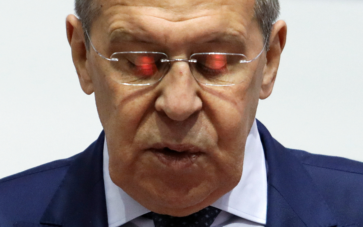 Лавров пообещал ответ в случае «адских санкций» США против России