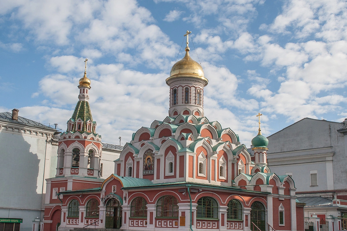 Казанский собор на Красной площади в Москве