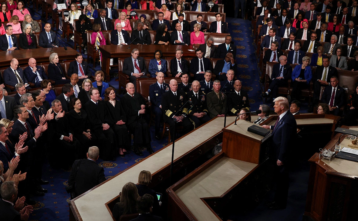Evelyn Hockstein / Reuters