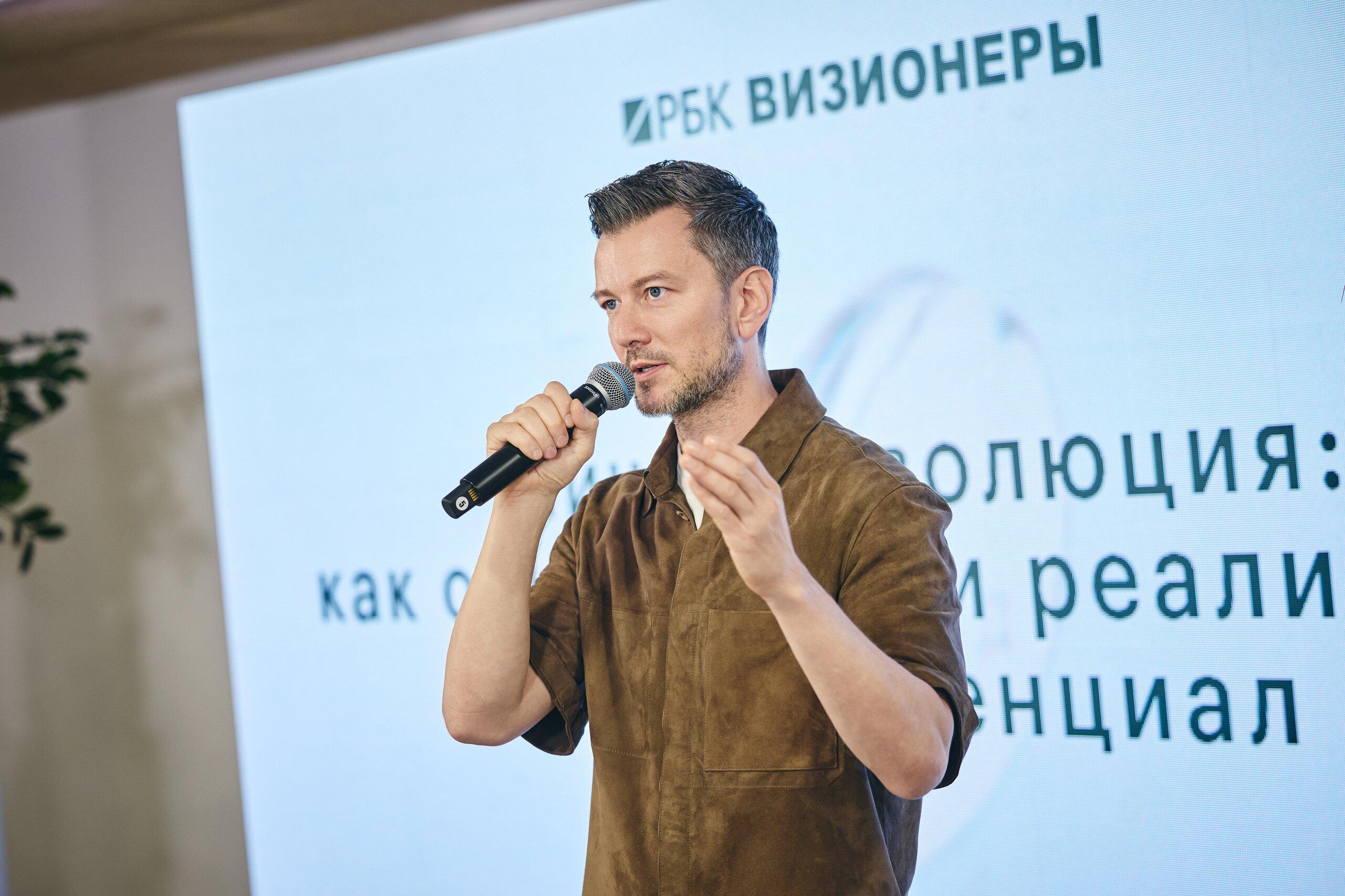 Евгений Тихонович