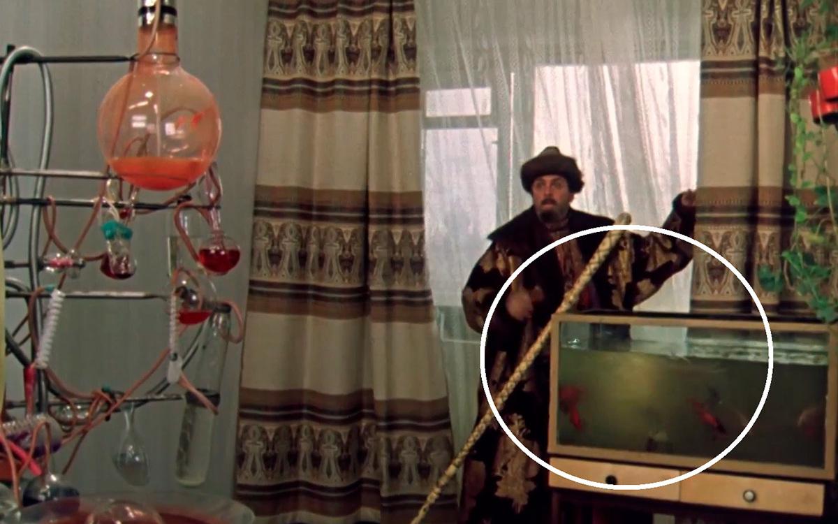 Эти 3 киноляпа в «Иван Васильевич меняет профессию» вызвали недоумение